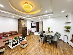 LÊ VĂN LƯƠNG, CĂN HỘ 2PN, 2WC, PHONG KHÁCH, PHÒNG BẾP RIÊNG, BAN CÔNG RỘNG, HƠN 4 TỶ