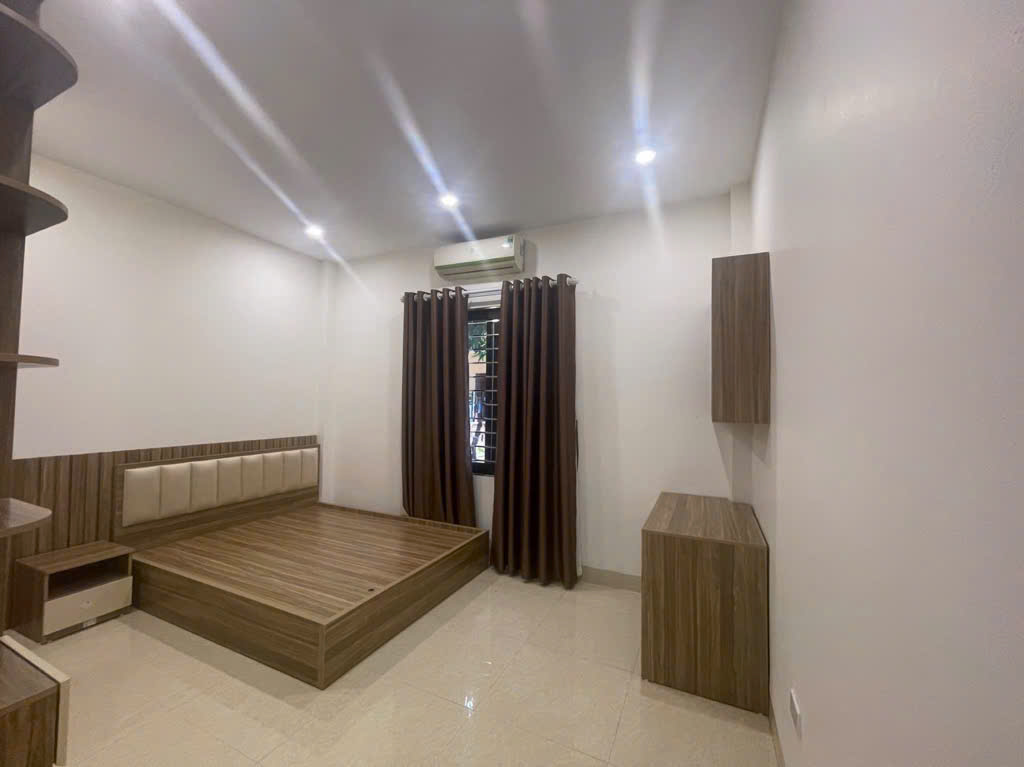 BÁN NHÀ Phú Minh 45m2x4T, ô tô tránh, view sông, vỉa hè, giá chỉ 5.99 tỷ