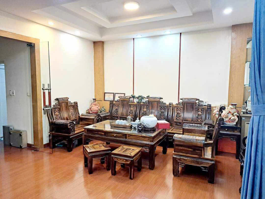 SIÊU PHẨM NHÀ ĐẸP ĐỘI CẤN TT BA ĐÌNH FULL NỘI THẤT 40M X 5 TẦNG MT 5,7M  8,6 TỶ
