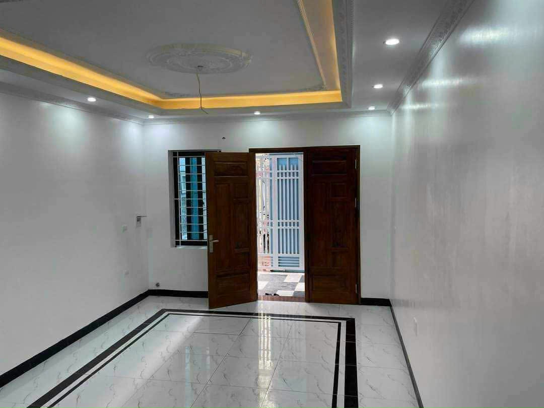 BÁN GẤP NHÀ ĐẸP ĐỘI CẤN TT BA ĐÌNH FULL NỘI THẤT 35M X 5 TẦNG 7,5  TỶ