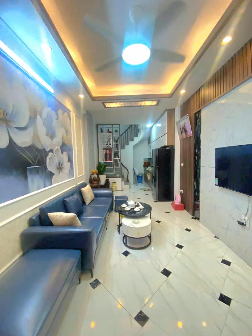 BÁN GẤP NHÀ HỒNG HÀ TT BA ĐÌNH GIÁP RANH TÂY HỒ, HÒAN KIẾM DÂN XÂY 5,9 TỶ