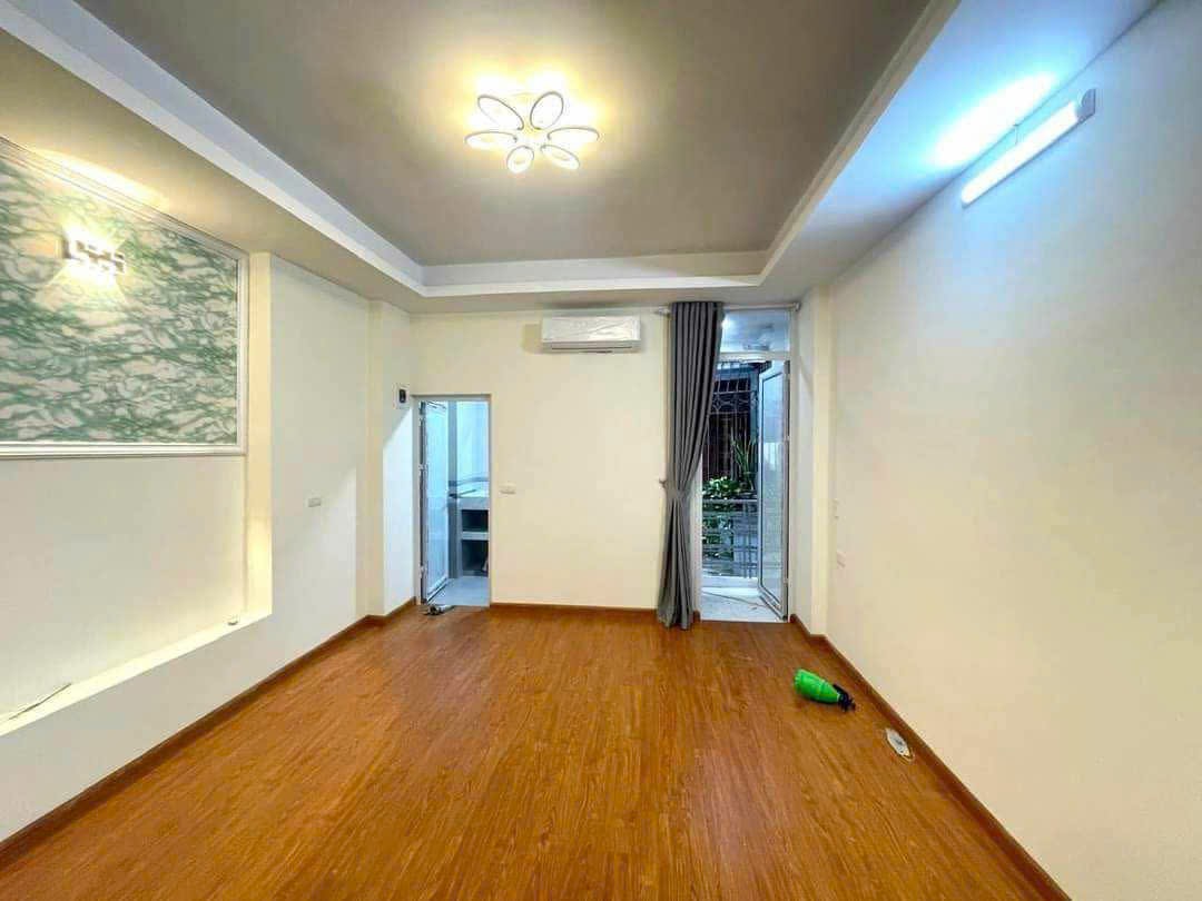 NHÀ ĐẸP HOÀNG HOA THÁM VĂN CAO TT BA ĐÌNH VIEW MỘNG MƠ THANG MÁY 33M X 5 TẦNG MT 4M 8,6 TỶ