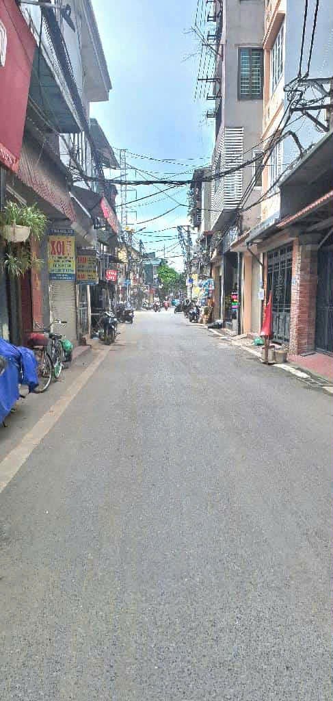 GIẢM SỐC NHÀ TỨ LIÊN TT TÂY HỒ Ô TÔ ĐỖ CỬA 40M X 2 TẦNG MT 4,6M 3 TỶ 2