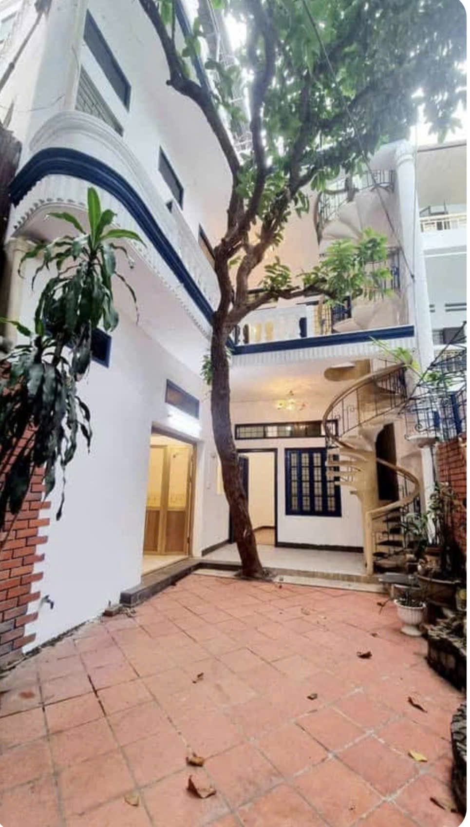 BÁN GẤP NHÀ KIM MÃ PHỐ VIP BA ĐÌNH SAU QH RA SÁT MẶT PHỐ 75M X 3 TẦNG 13 TỶ