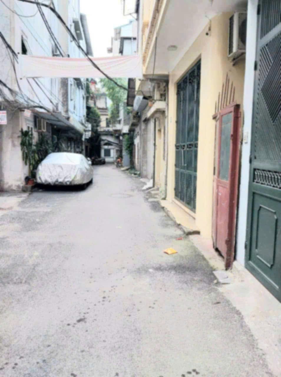 BÁN GẤP NHÀ BA ĐÌNH GIÁP RANH TÂY HỒ, HOÀN KIẾM 25M x 2 TẦNG 4,45 TỶ