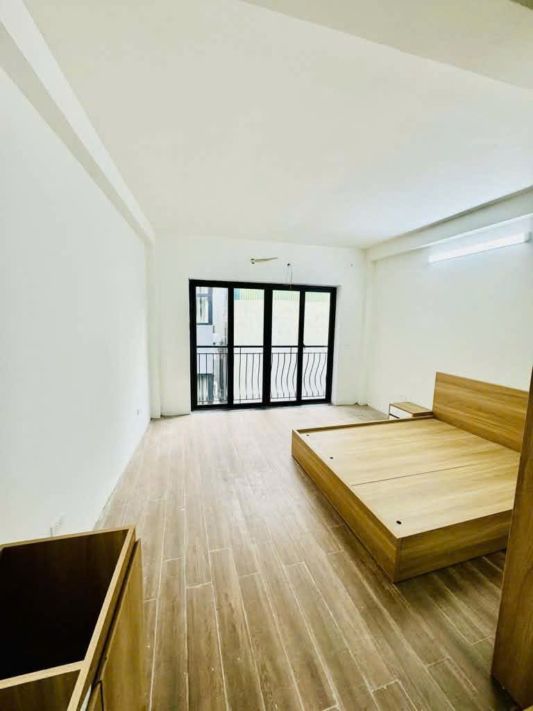 BÁN GẤP NHÀ ĐỘI CẤN TT BA ĐÌNH MỚI KOONG THANG MÁY KD DÒNG TIỀN 30 TRIỆU / THÁNG 11,8 TỶ