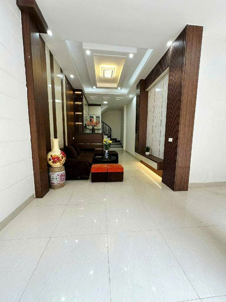 BÁN GẤP NHÀ ĐỘI CẤN TT BA ĐÌNH FULL NỘI THẤT 37M X 5 TẦNG MT 5,5M 11 TÝ