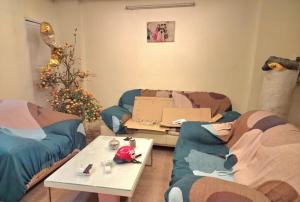 GIẢM SỐC NHÀ TÂY HỒ FULL NỘI THẤT KD GARA ÔTÔ 64M X 5 TẦNG MT 5M 15 TỶ