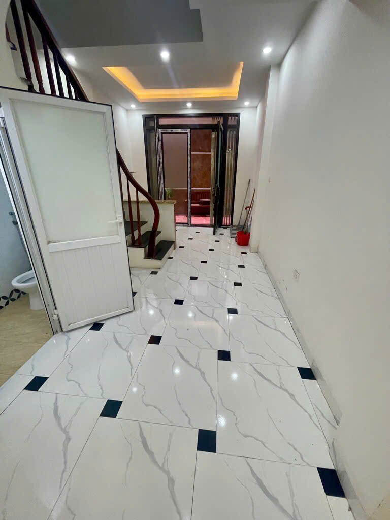 Bán Nhà Mậu Lương, Hà Đông, Diện tích 30m2, 4 tầng, Giá hơn 4 Tỷ, ngõ thông thoáng.