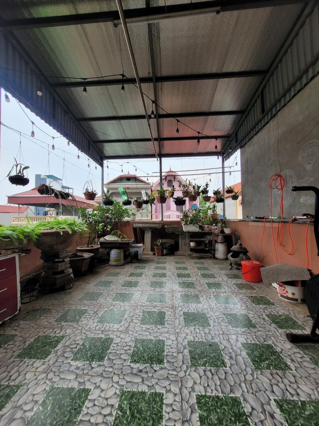 CHỦ TỰ XÂY – NHÀ ĐẸP LONG LANH – CÓ Ô CHỜ THANG MÁY – FULL NỘI THẤT – Ô TÔ TRÁNH –GẦN AEON