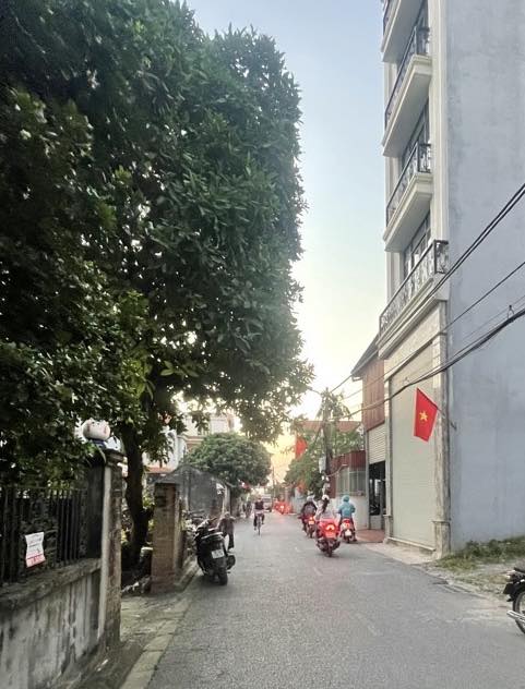 Ô TÔ - NGÕ NÔNG - SỔ VUÔNG ĐẸP - Ở SƯỚNG