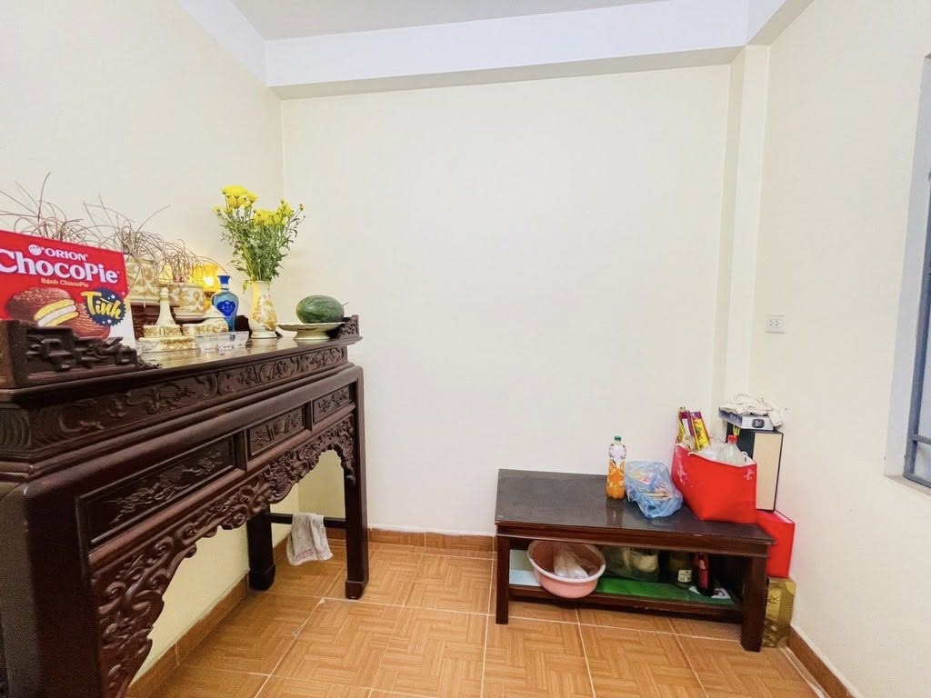 Bán nhà THẠCH BÀN - LONG BIÊN 52m 4tầng 2Thoáng ĐẦY ĐỦ NỘI THẤT