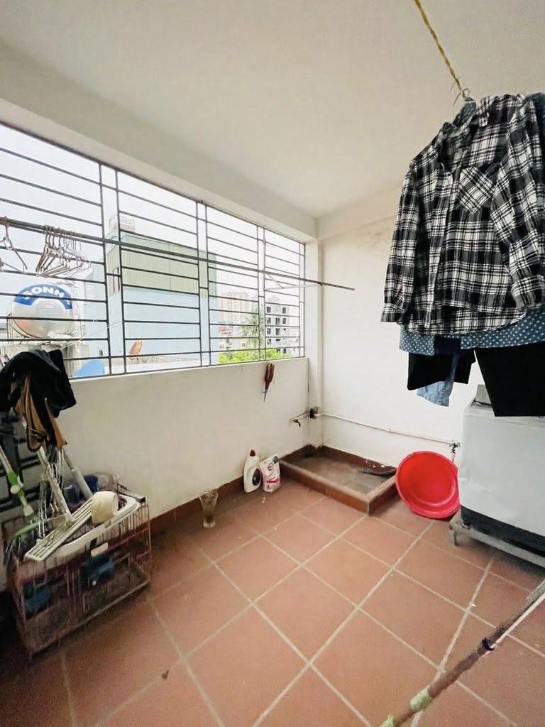Bán nhà THẠCH BÀN - LONG BIÊN 52m 4tầng 2Thoáng ĐẦY ĐỦ NỘI THẤT