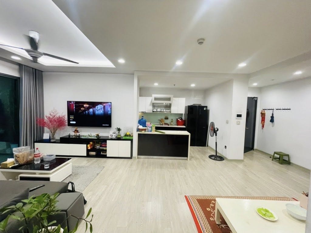 CHUNG CƯ CAO CẤP ONE 18 NGỌC LÂM 113m2 - 3pn2vs - LÔ GÓC - NỘI THẤT XỊN