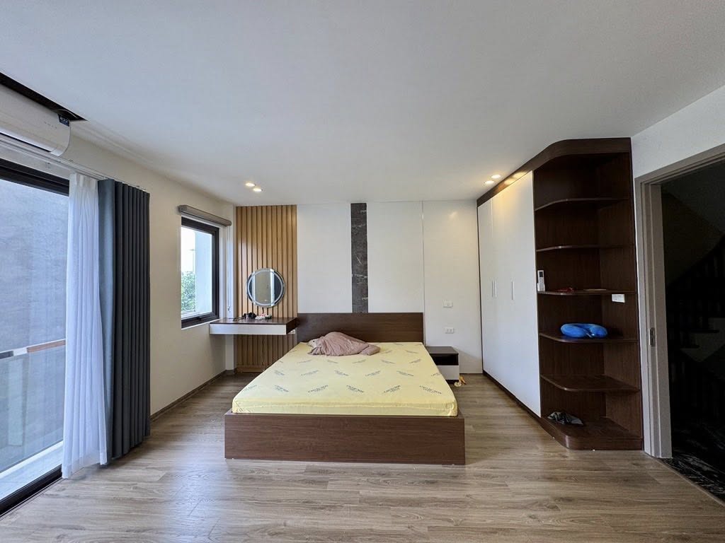 Nhà Đẹp ĐÀM QUANG TRUNG 6tầng THANG MÁY - OTO 7c - NGÕ THÔNG - Gần AEON