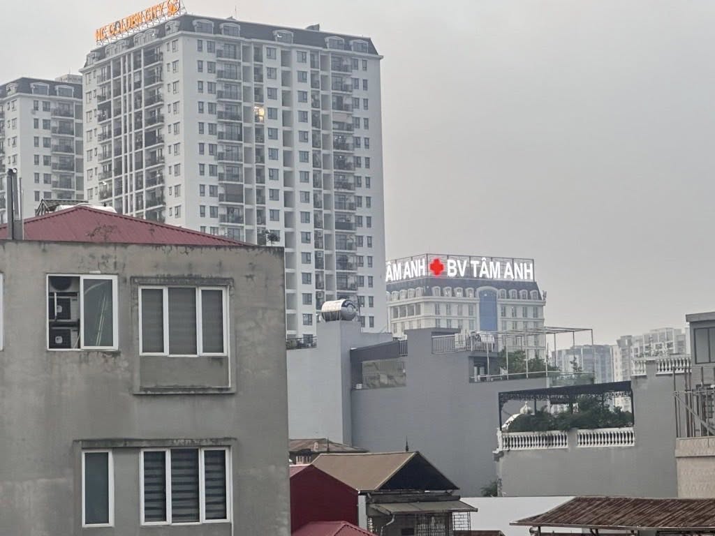 Bán nhà Bồ Đề - Long Biên 5Tầng - Lô Góc - Đầy Đủ Nội Thất