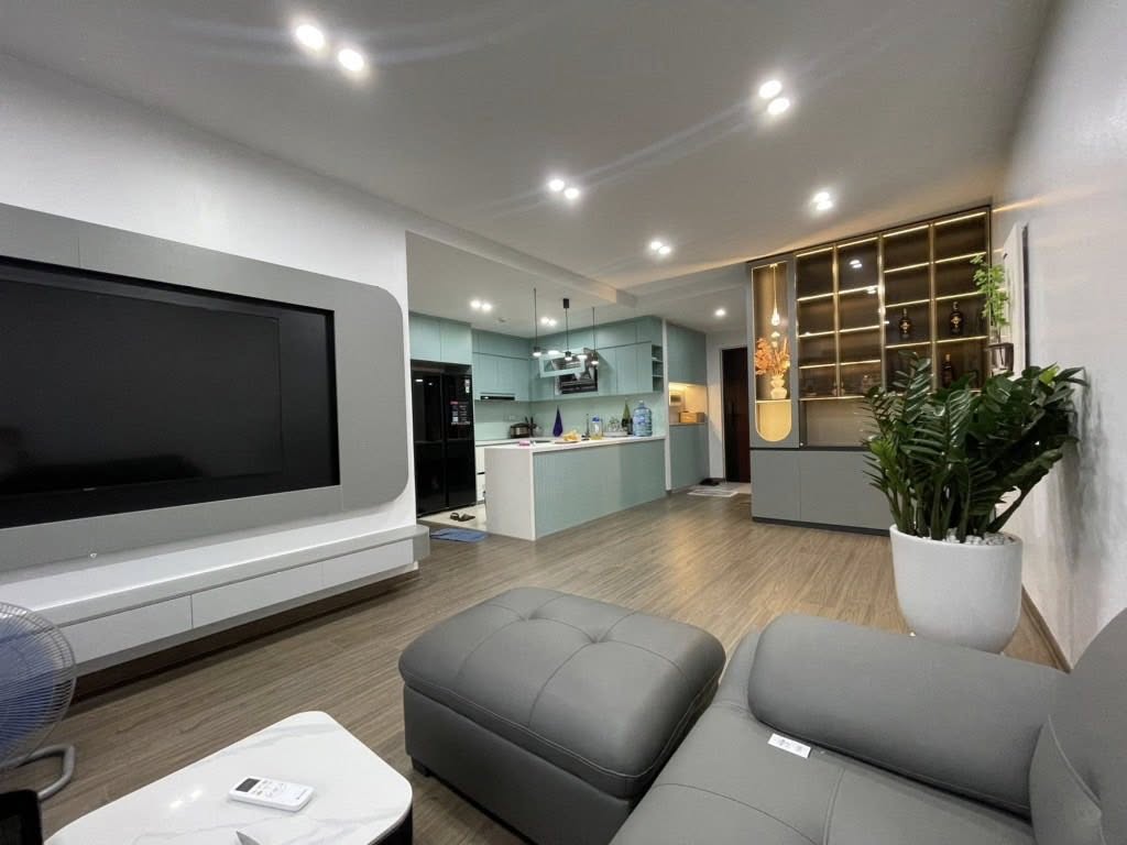 Bán cc CT1B Homeland Gia Quất 93m 3pn2vs Nội Thất VIP - View Cực Đẹp