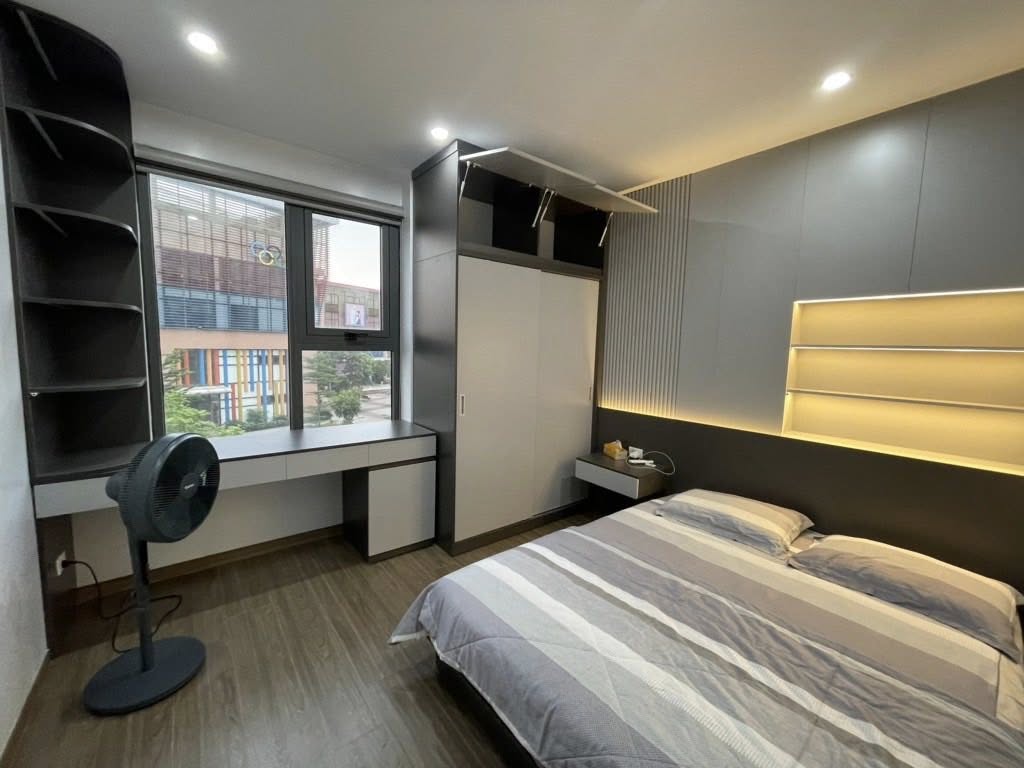 Bán cc CT1B Homeland Gia Quất 93m 3pn2vs Nội Thất VIP - View Cực Đẹp