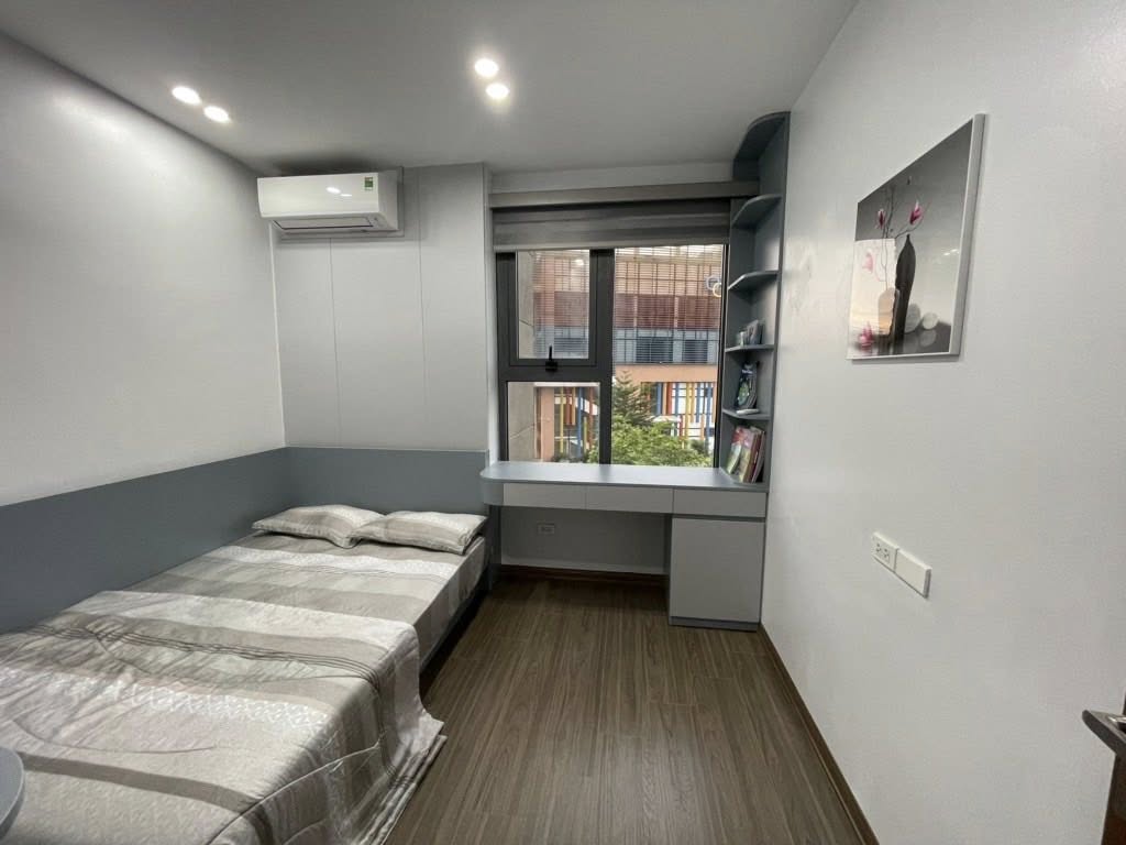 Bán cc CT1B Homeland Gia Quất 93m 3pn2vs Nội Thất VIP - View Cực Đẹp
