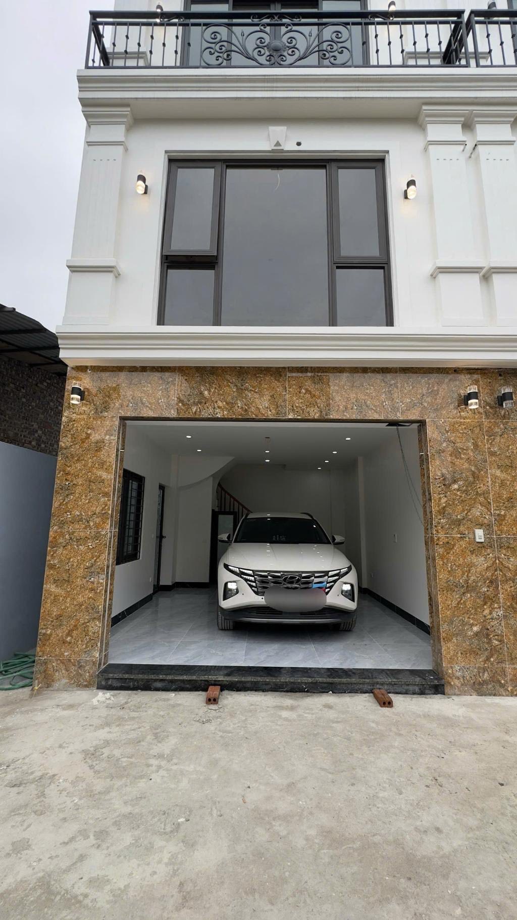 Nhà mới Trâu Quỳ 5tầng - oto đỗ cửa - Nội thất cơ bản - Giá nhỉnh 5tỷ