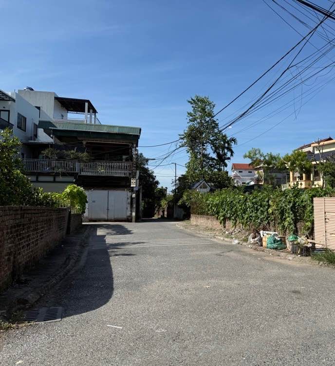 Đất đẹp Đông Dư 50m MT=hậu 5m - oto vào nhà - Giá 5tỷ