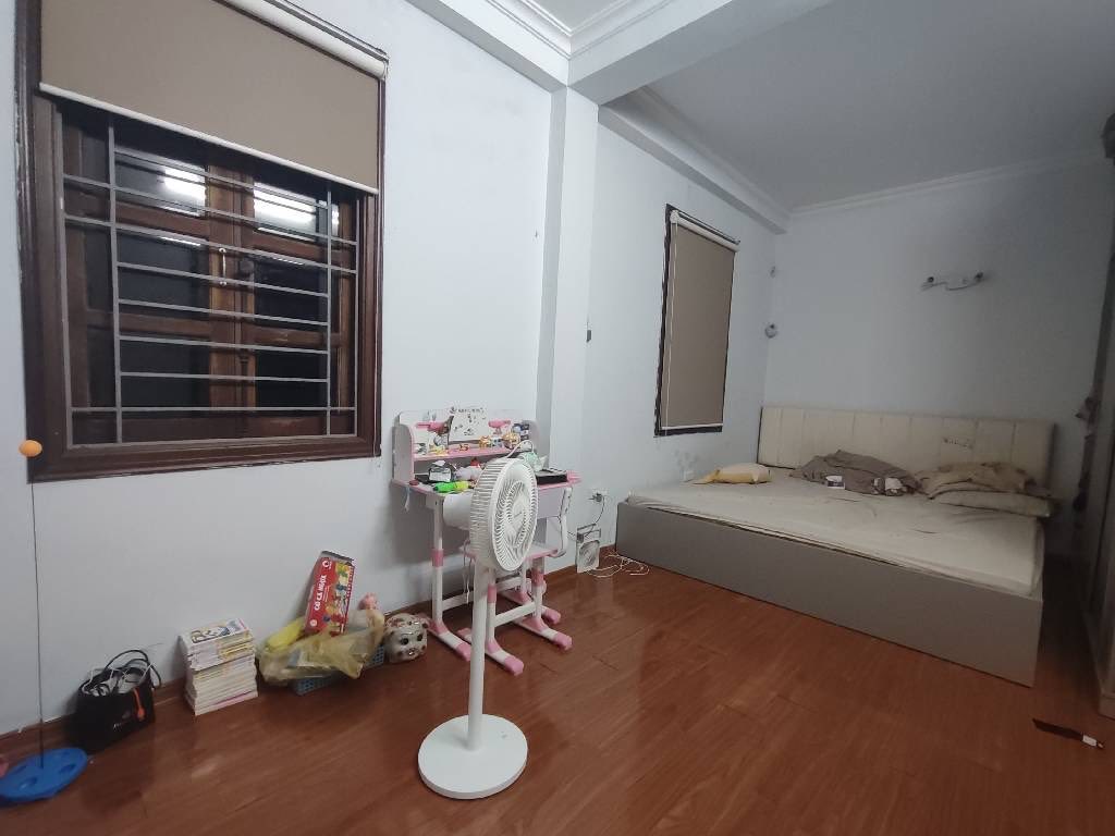 Nhà Đẹp BỒ ĐỀ 5Tầng LÔ GÓC - GẦN HỒ - 2 THOÁNG - Giá 7,7tỷ