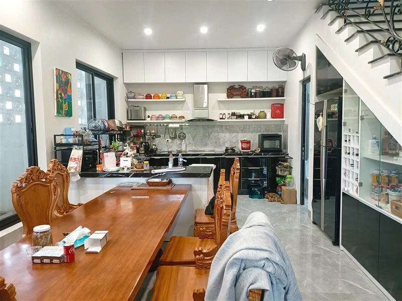 ĐÔNG DƯ NHÀ ĐẸP 5TẦNG 72m - LÔ GÓC 3 THOÁNG - VIEW HỒ - Ô TÔ VÀO NHÀ
