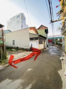 BÁN ĐẤT PHÂN LÔ – Ô TÔ VÀO NHÀ – NGÕ THÔNG – VỊ TRÍ ĐẸP GẦN CẦU THANH TRÌ