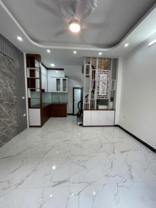 NHÀ ĐẸP - TRUNG TÂM THẠCH BÀN - Ô TÔ ĐỖ CỔNG - XÂY ĐỘC LẬP