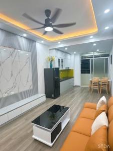 Bán chung cư kdt Đặng Xá 2pn2vs Nội Thất Đẹp - Ở Sướng