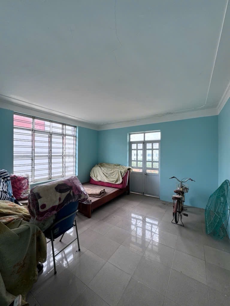HIếm nhất Xuân Phương ô tô để sân nhà DT 96m mặt tiền 5,6m giá 11,7 tỷ