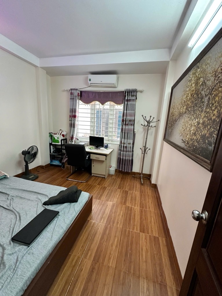 Nhà đẹp Mỹ Đình phân lô , ô tô đỗ cổng , kd 38m x 5T MT 3,5m giá bán 8,25 tỷ