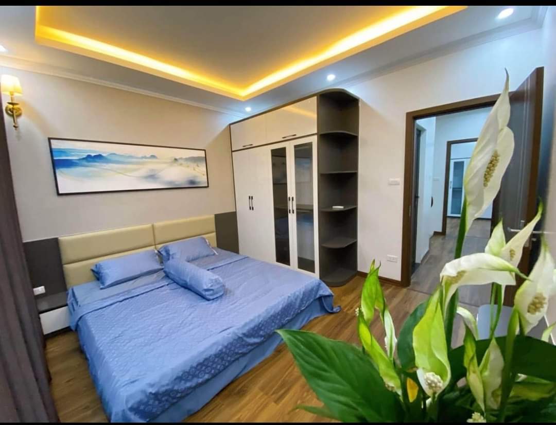 NGÕ VIP 322 MỸ ĐÌNH 43m² - NHÀ DÂN XÂY 5 TẦNG LUNG LINH - 2 MẶT NGÕ - THOÁNG SÁNG TỰ NHIÊN -GẦN Ô TÔ  - TẶNG NỘI THẤT ĐẲNG CẤP. GIÁ 8.x . (0876196866)