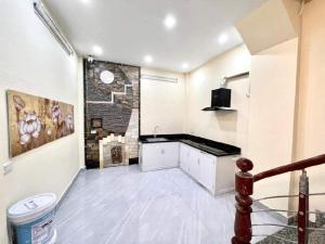 ĐÌNH THÔN 43m²- 10M RA Ô TÔ - NGÕ THÔNG - DÂN XÂY CHẮC CHẮN - FULL NỘI THẤT - TIỆN ÍCH BẠT NGÀN. GIÁ 7.x