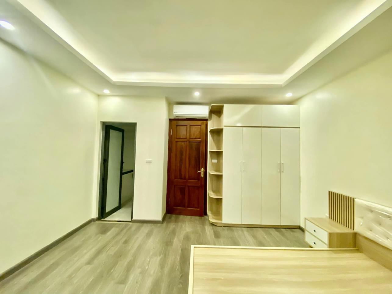 Bán nhà Biên Giang, nhà đẹp, dân trí cao, 33m2, 3.1 tỷ