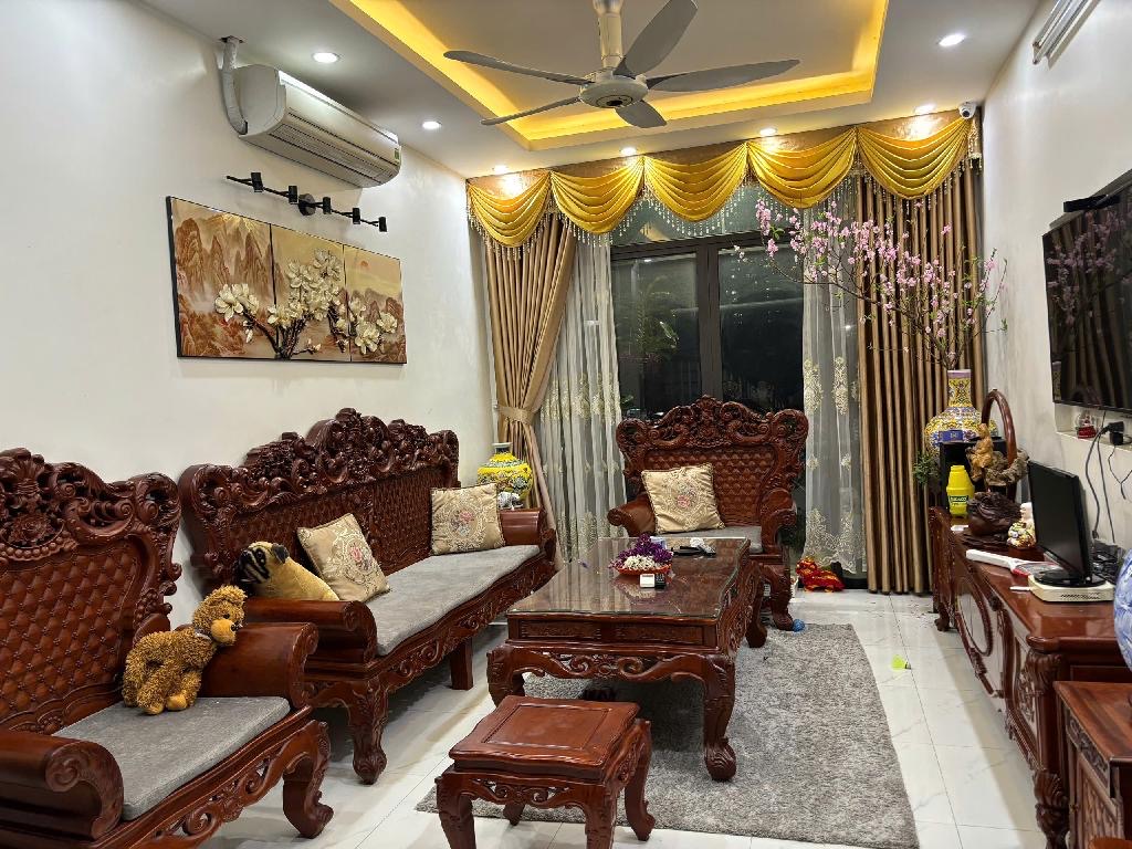 Bán nhà Quang Trung, nhà thoáng, dân trí cao, 32m2, 5.4 tỷ.