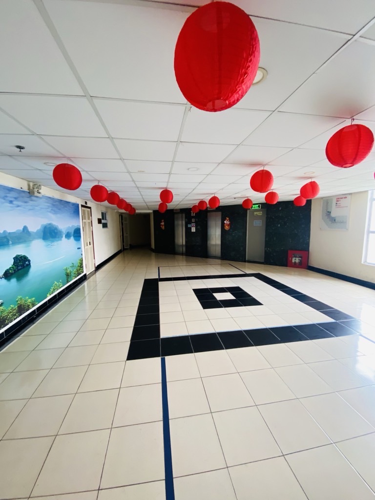 Cần bán căn hộ cc CT2A Thạch Bàn 70 m2 . Chào 4 tỉ