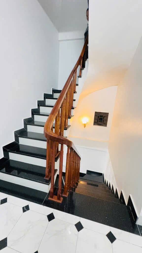 BÁN NHÀ 3 TẦNG XÂY MỚI PHÚ DIỄN – BẮC TỪ LIÊM – GẦN QL32, CẦU DIỄN – HƠN 4 TỶ