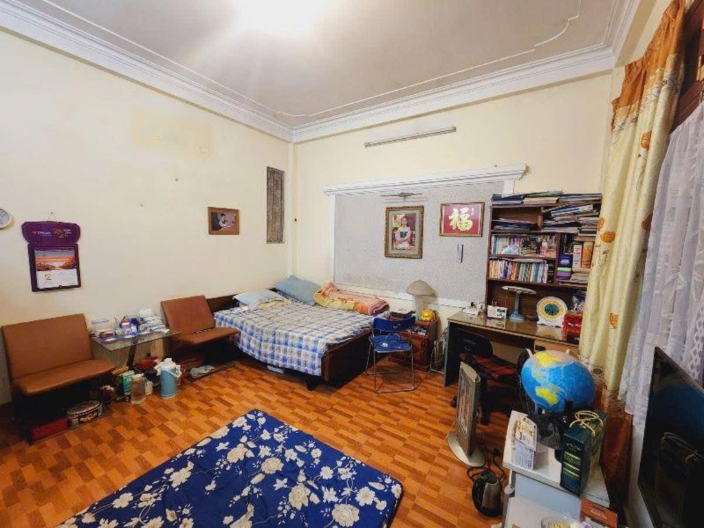 Nhà phố Chùa Láng – Ngõ nông – Ô tô – Kinh doanh – 2 thoáng – 50m2 – 4 tầng – 15.5 tỷ