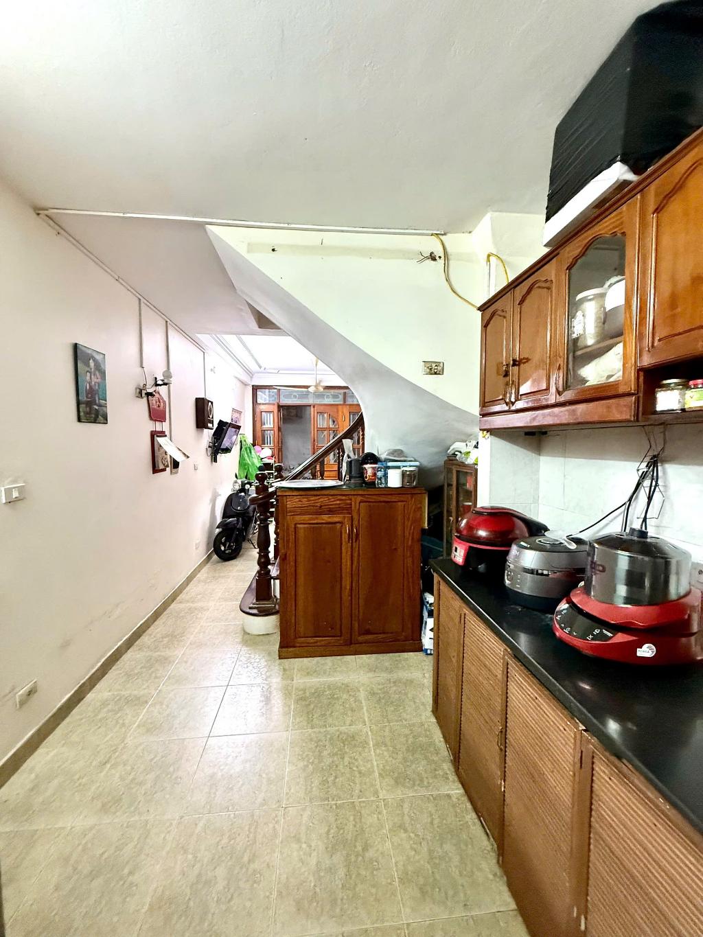 Nhà phố Tôn Đức Thắng – Ngõ rộng – 2 thoáng – Nhà đẹp – 30m2 – 5 tầng – 6.9 tỷ