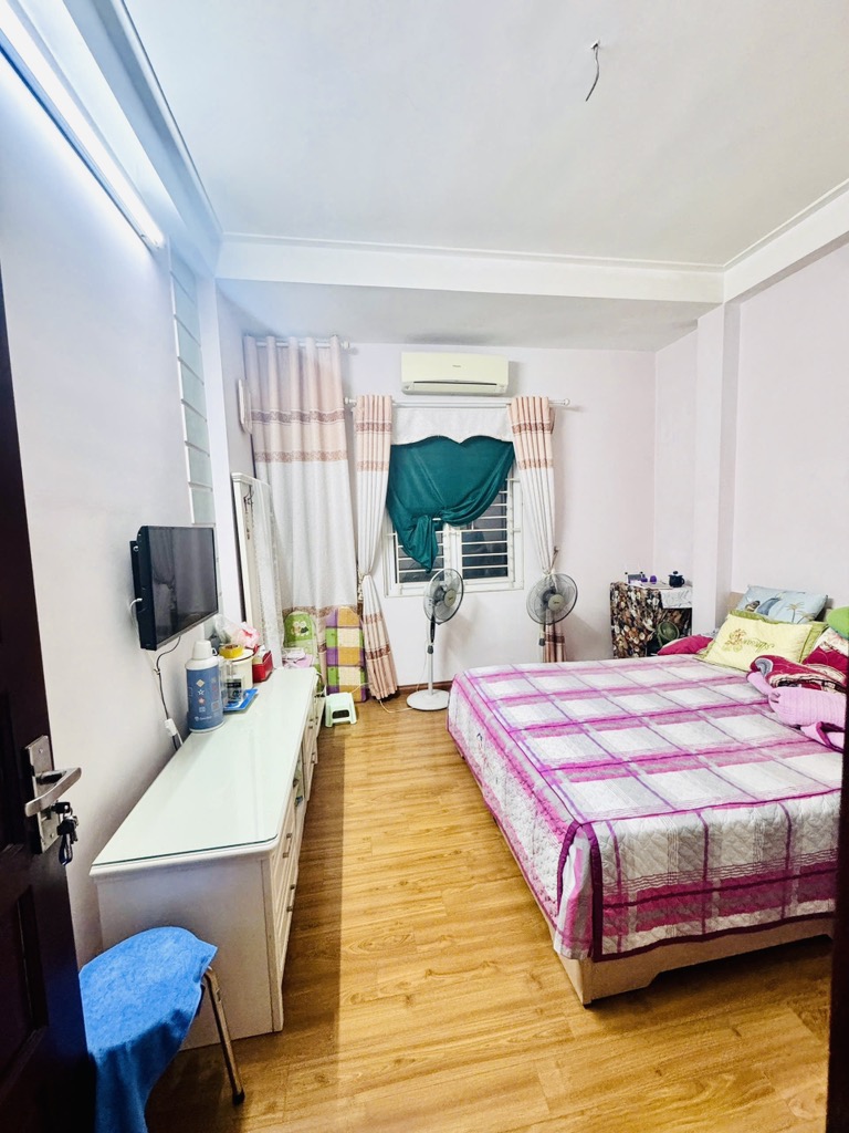 Nhà phố Phan Kế Bính – Ngõ rộng – 2 thoáng – Nhà đẹp – 44m2 – 5 tầng – 8.55 tỷ