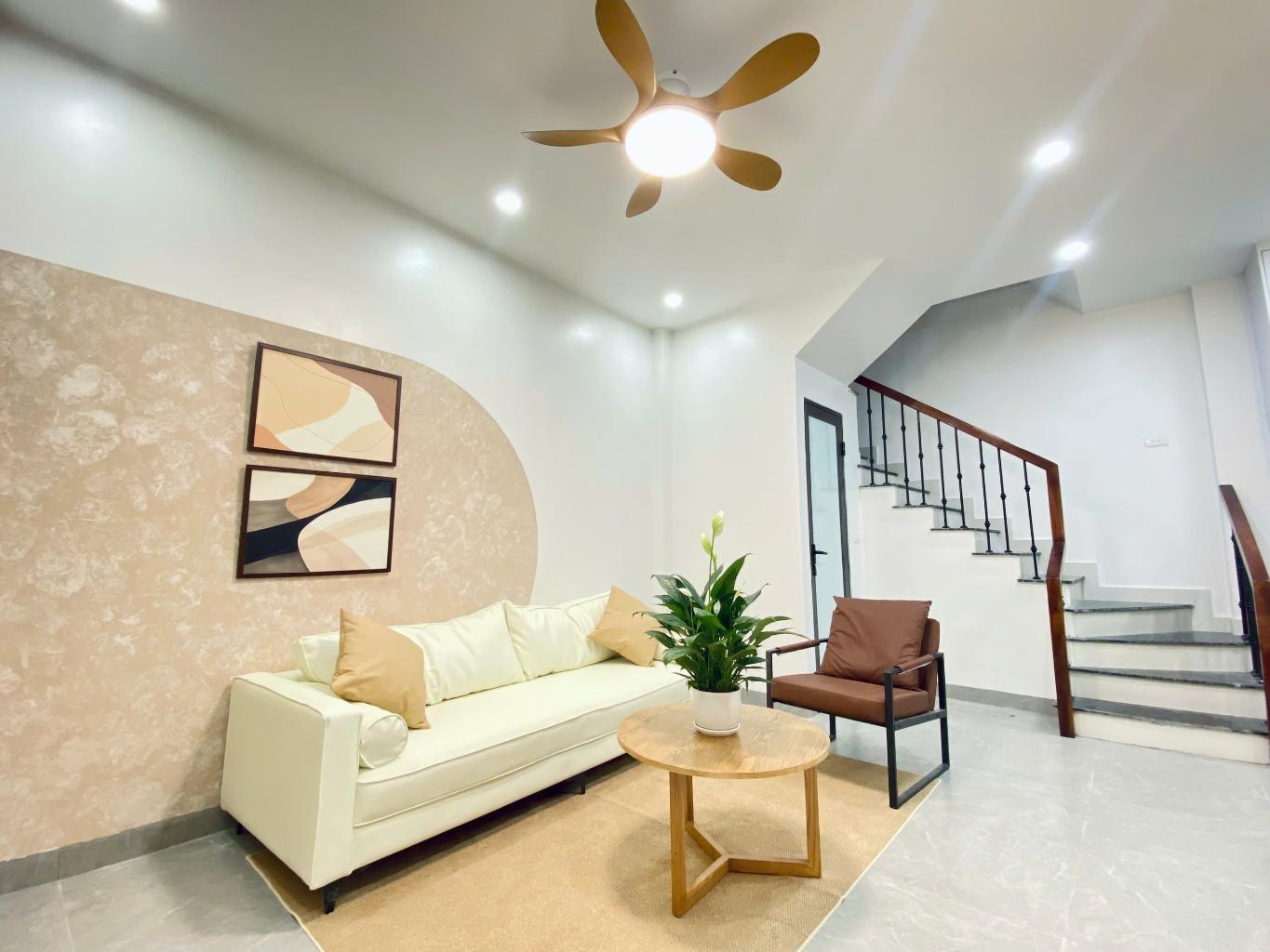 Nhà phố Nguyễn Lương Bằng – Ngõ nông – Nhà xây mới đẹp – 43m2 – 5 tầng – 7.5 tỷ