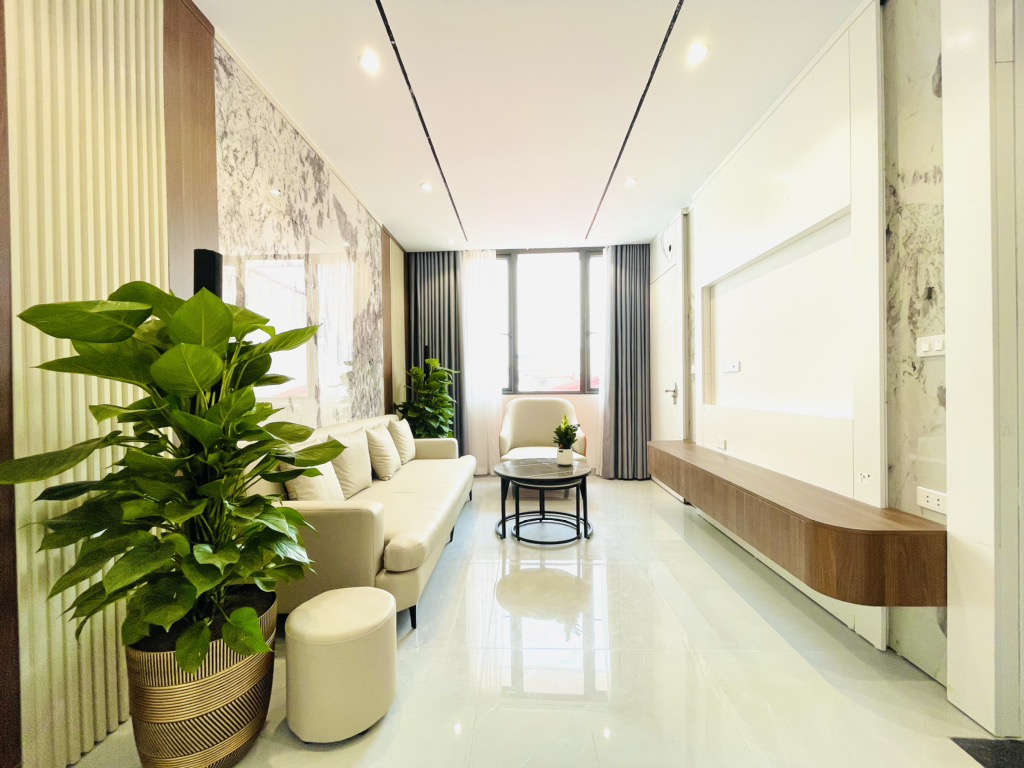 Nhà phố Văn Chương – Ô tô – Kinh doanh – Thang máy – 27m2 – 5 tầng – 7.79 tỷ
