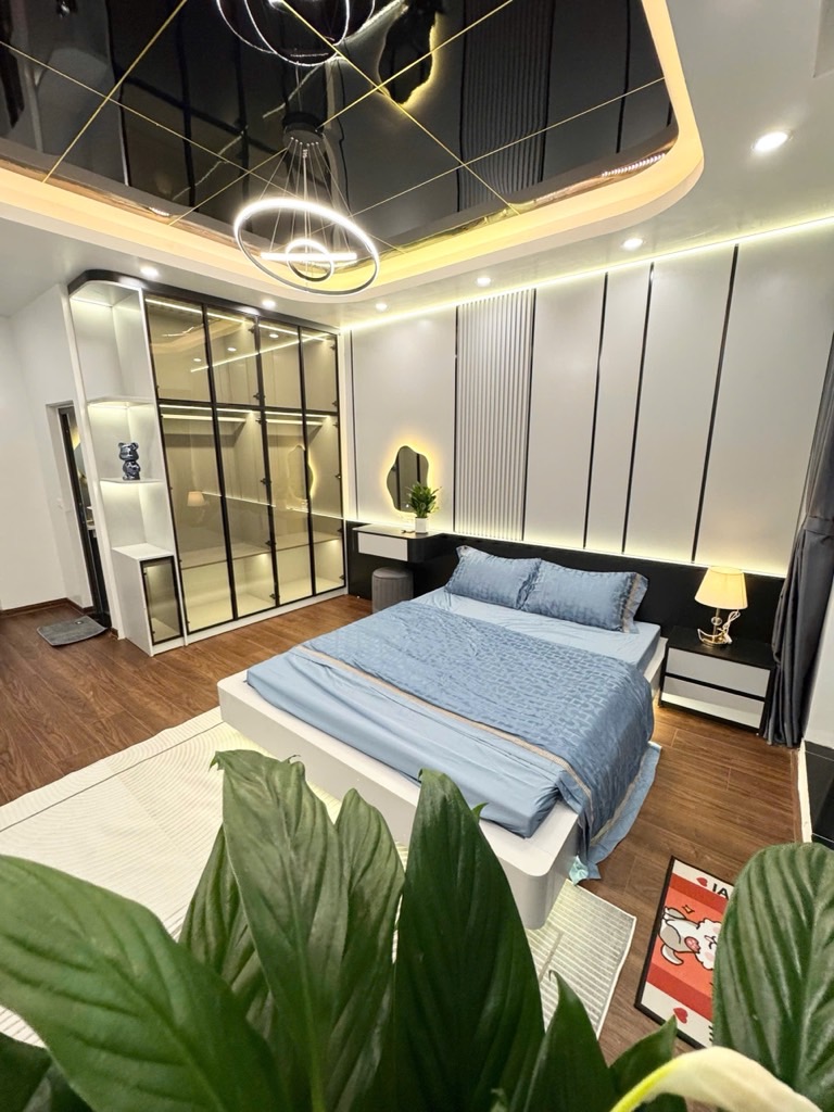 Nhà phố Văn Chương – Ngõ nông – Gần hồ - Nhà đẹp – 36m2 – 4 tầng – 7.15 tỷ