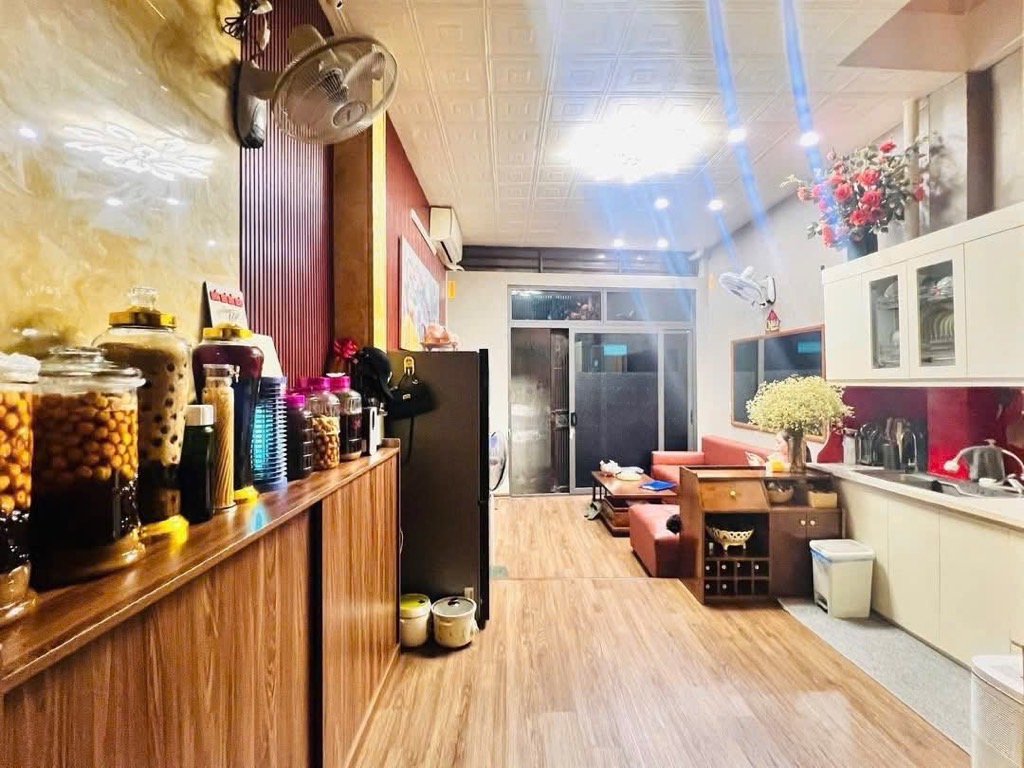 Nhà phố Kim Mã – Ngõ nông – Gần hồ Ngọc Khánh – Nhà đẹp – 36m2 – 5 tầng – 8.45 tỷ