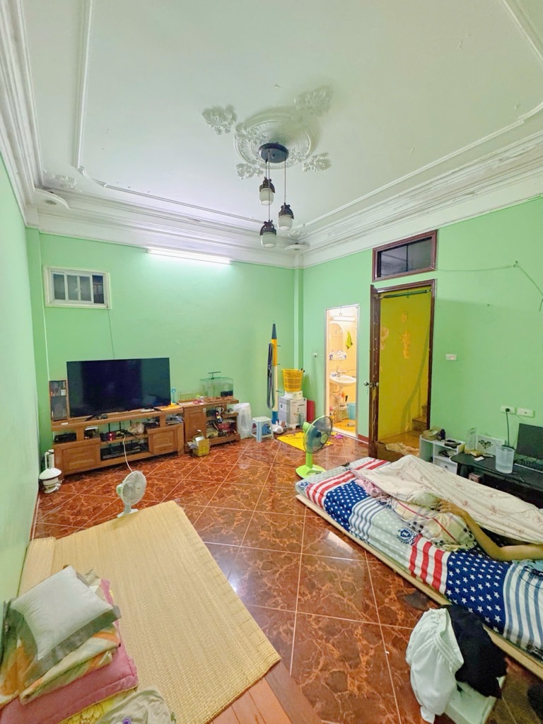 Nhà phố Đội Cấn – Ngõ thông – Nhà đẹp, thoáng – 35m2 – 4 tầng – 6.35 tỷ