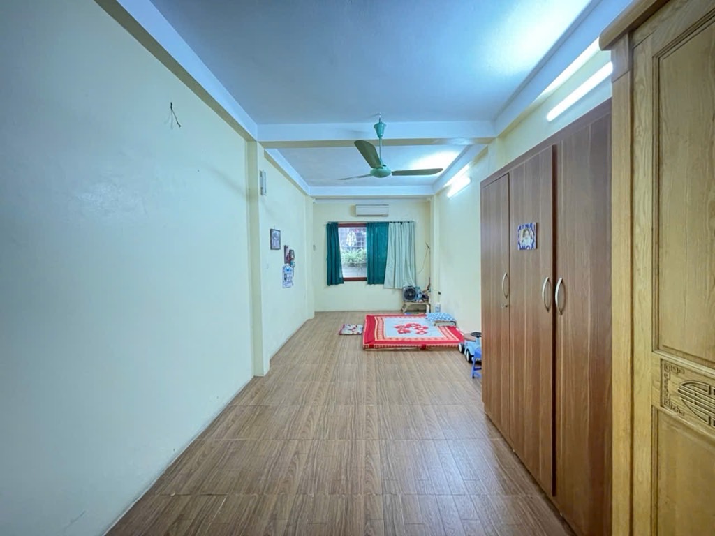 Nhà phố Hào Nam – Ngõ nông – 2 mặt ngõ thoáng – Nhà đẹp – 32m2 – 5 tầng – 8.2 tỷ