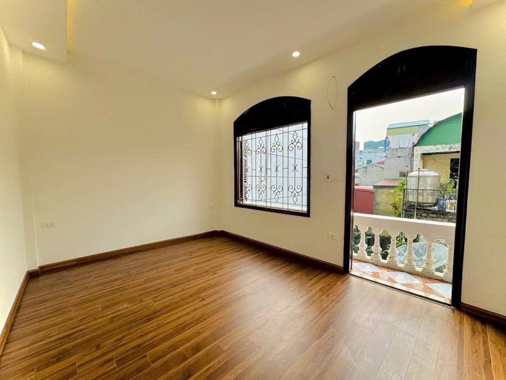 Nhà phố Trương Định – Ngõ rộng – 2 thoáng – Nhà đẹp – 38m2 – 4 tầng – 7.3 tỷ
