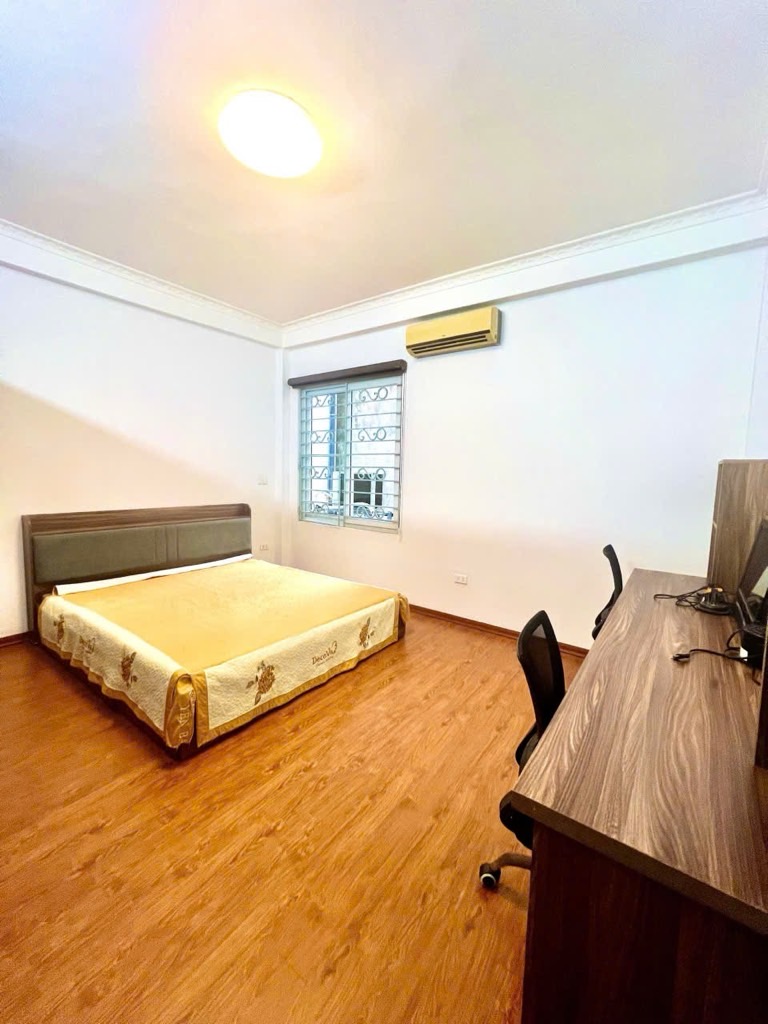 Nhà phố Trường Chinh – Ngõ thông, rộng rãi – Nhà đẹp – 43m2 – 5 tầng – 8.85 tỷ