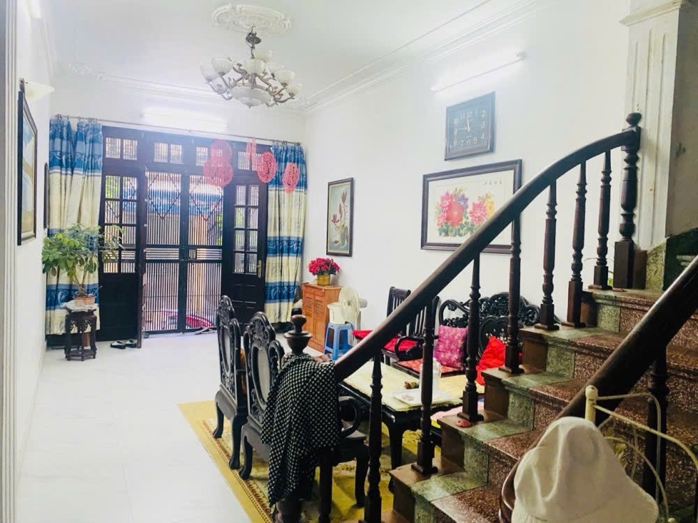 Nhà phố Tây Sơn – Ngõ thông kinh doanh – Ô tô qua – Nhà đẹp – 50m2 – 4 tầng – 15 tỷ